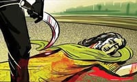 భార్యను అతికిరాతకంగా చంపిన భర్త...